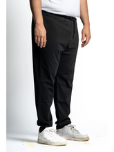 Naložite sliko v pregledovalnik galerije, Novo - Raztegljiva trenirka za močnejše postave MAXFORT Prestigio P26535 brez patenta 2XL do 8XL več barv
